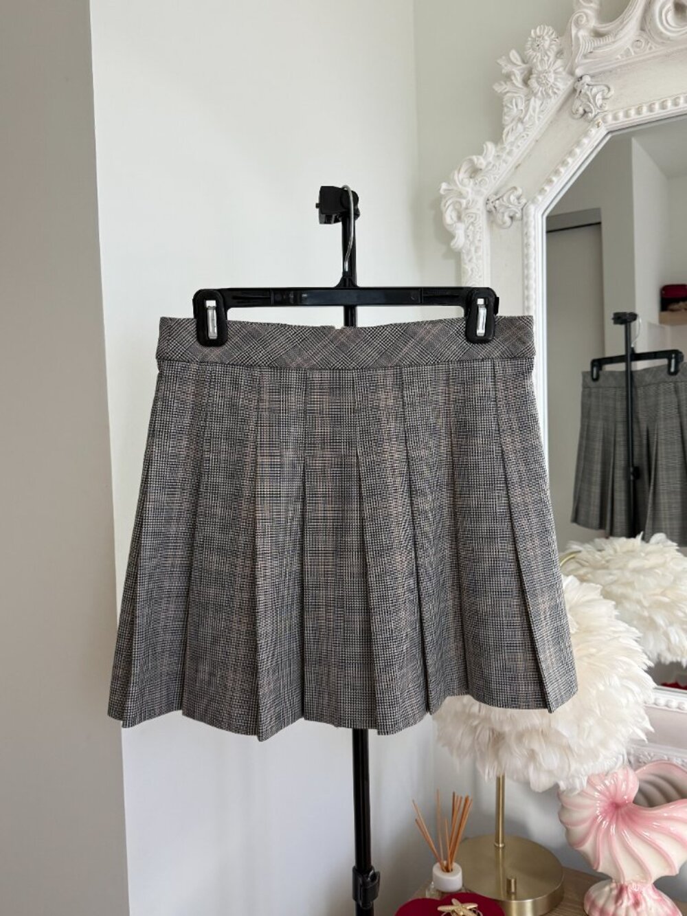 Aritzia Sunday Best Olive Plaid Skirt